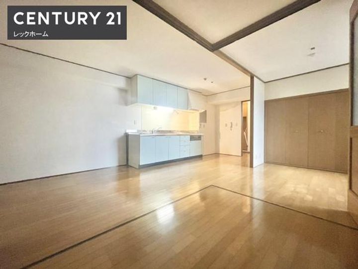 ハイツ本町の居間