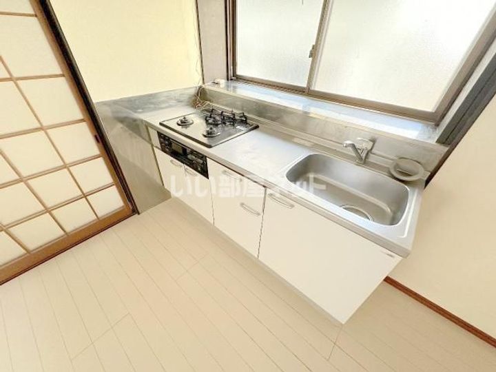 広島県広島市東区戸坂山根2(一戸建)の賃貸物件のキッチン