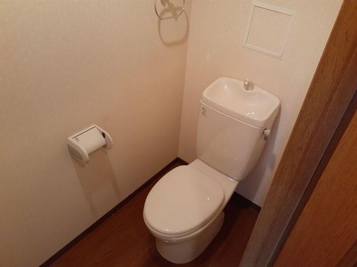 三重県名張市蔵持町原出(マンション)の賃貸物件の内装