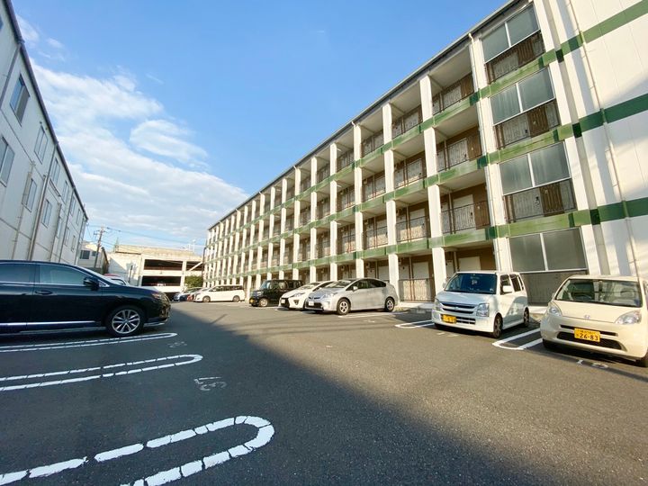神奈川県横浜市鶴見区鶴見中央3(マンション)の賃貸物件の地図