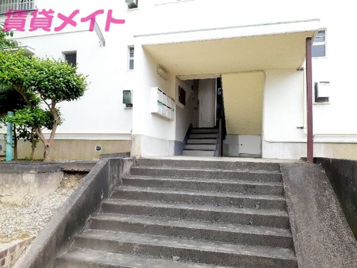 フェリーナ111棟の地図