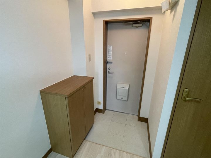 山形県山形市北町4(マンション)の賃貸物件の玄関