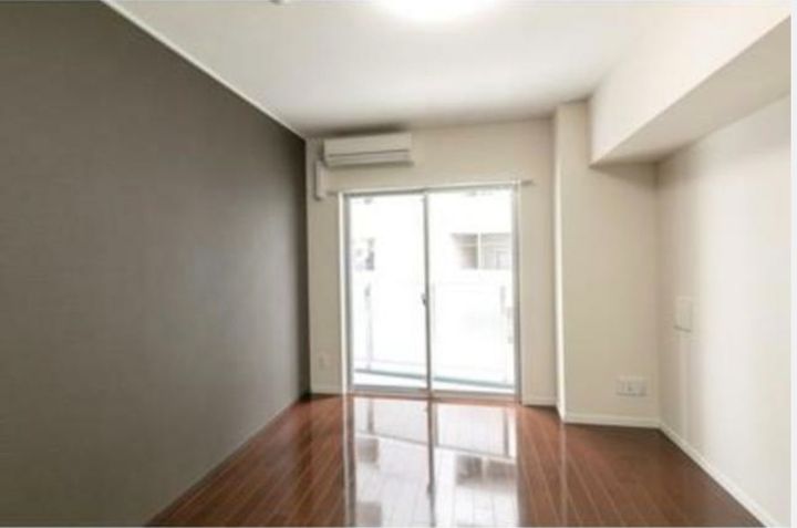 アクアアンビシャス八丁堀の居間