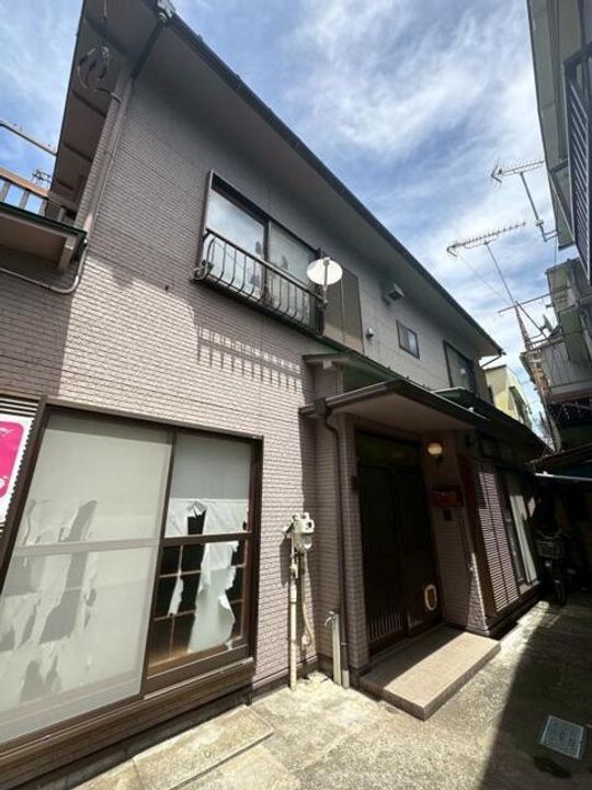 東京都渋谷区本町5(一戸建)の賃貸物件の外観