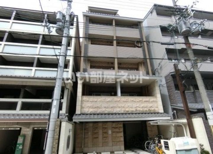 京都府京都市中京区三条油小路町(マンション)の賃貸物件の外観