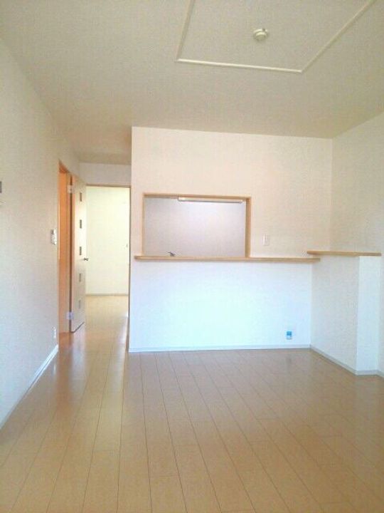 フラワータウン カメリアの居間