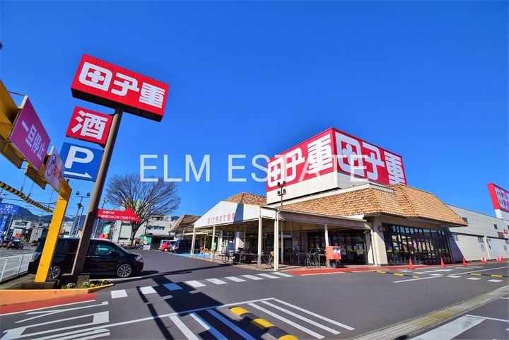 シャルム Wの周辺