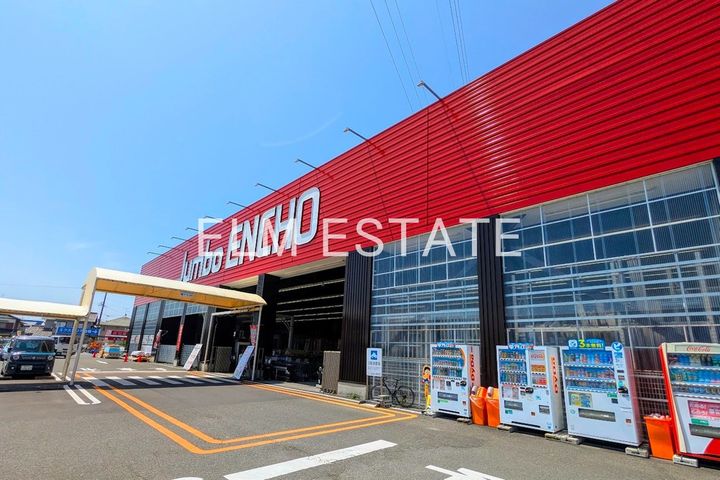 シャルム Wの周辺