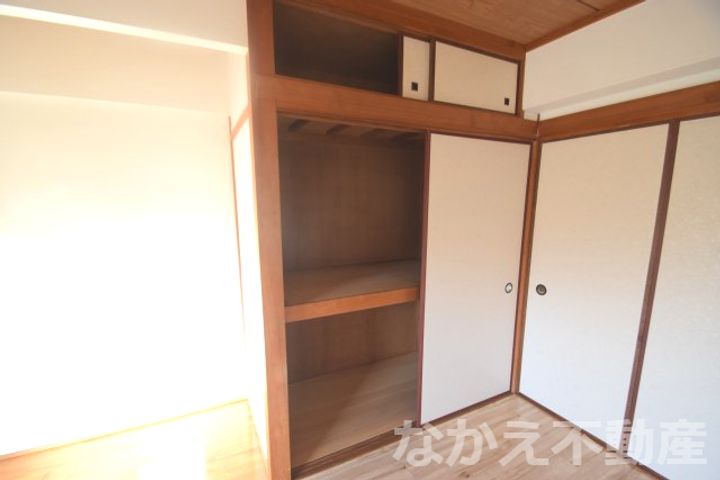 徳島県阿南市見能林町下志んじやく(アパート)の賃貸物件の内装