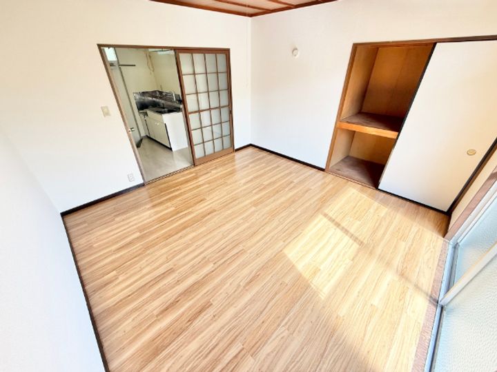 コーポ柏の居間