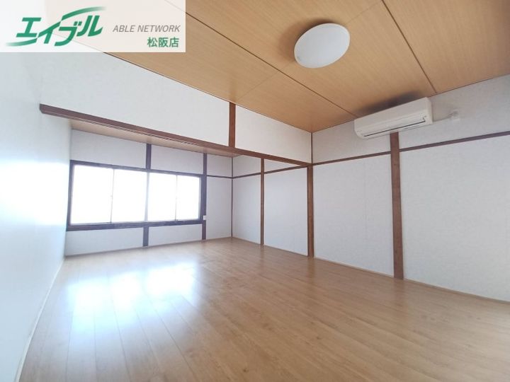 三重県松阪市日野町(一戸建)の賃貸物件の居間