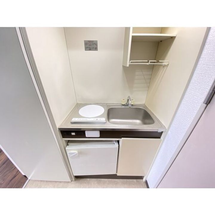 メゾンシグナス越前のキッチン