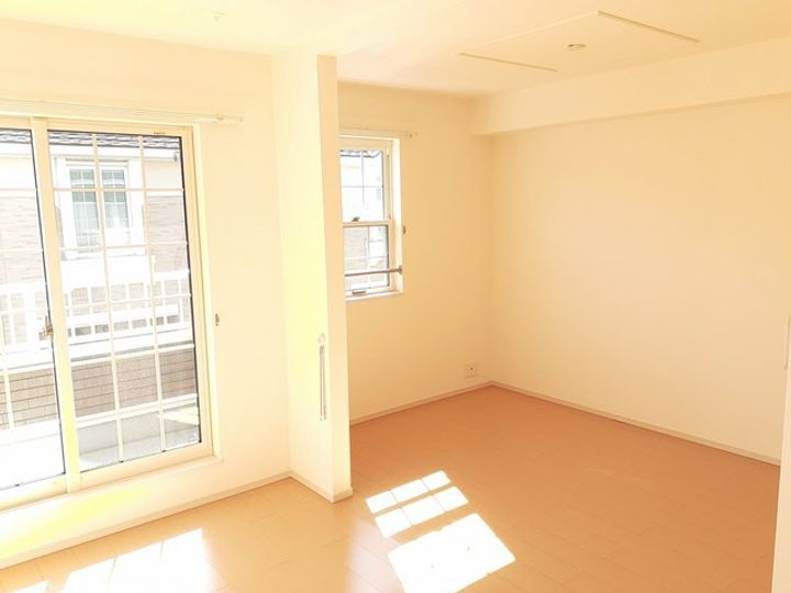 千葉県茂原市東茂原(アパート)の賃貸物件の居間