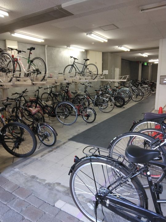 福岡県福岡市中央区六本松2(マンション)の賃貸物件の地図