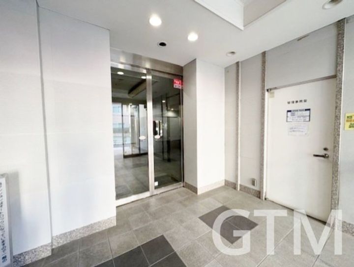 東京都中野区本町6(マンション)の賃貸物件の地図