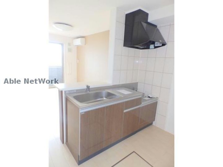 茨城県古河市中田(アパート)の賃貸物件のキッチン