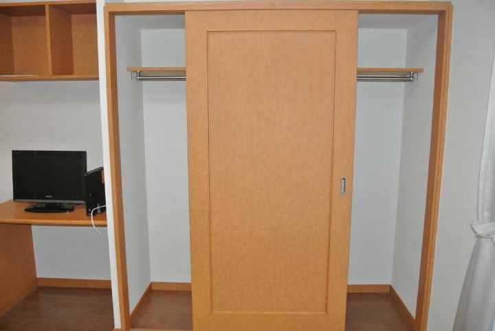 レオパレスセレーノの内装