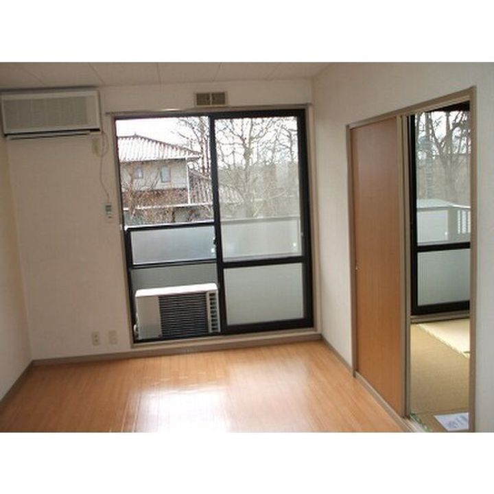 栃木県那須塩原市石林(アパート)の賃貸物件の居間