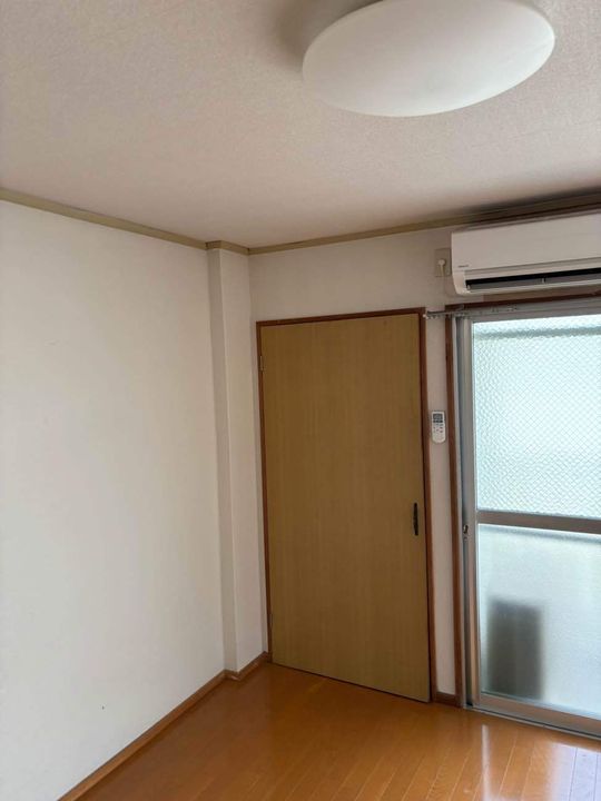 レイクサイドIの居間