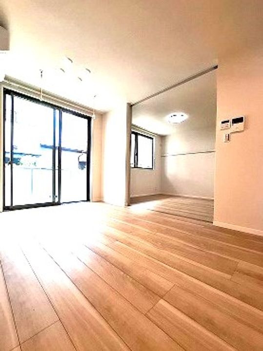 シャーメゾン田中の居間
