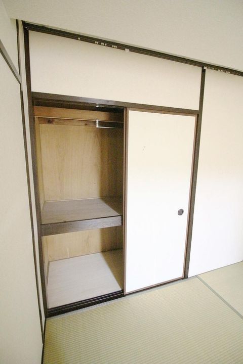 諏訪マンションの内装