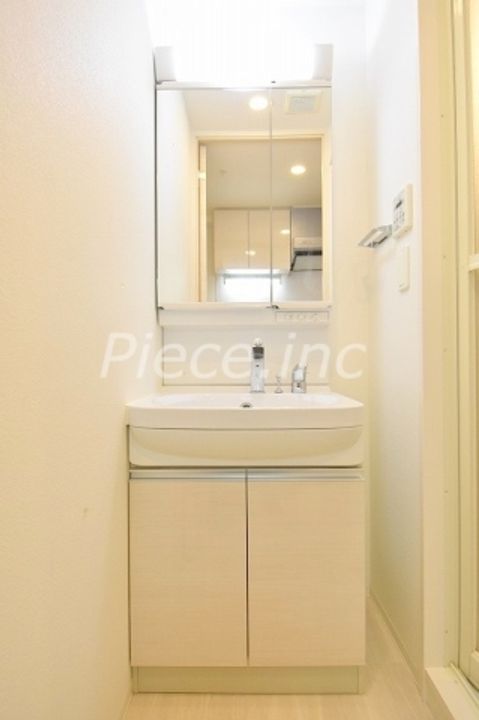 レジュールアッシュ ザパークフロントの内装