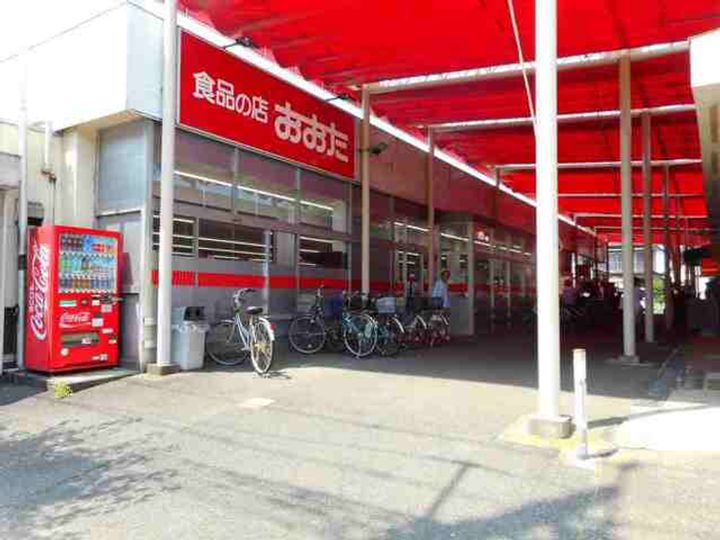 カーサ・フェリーチェの周辺