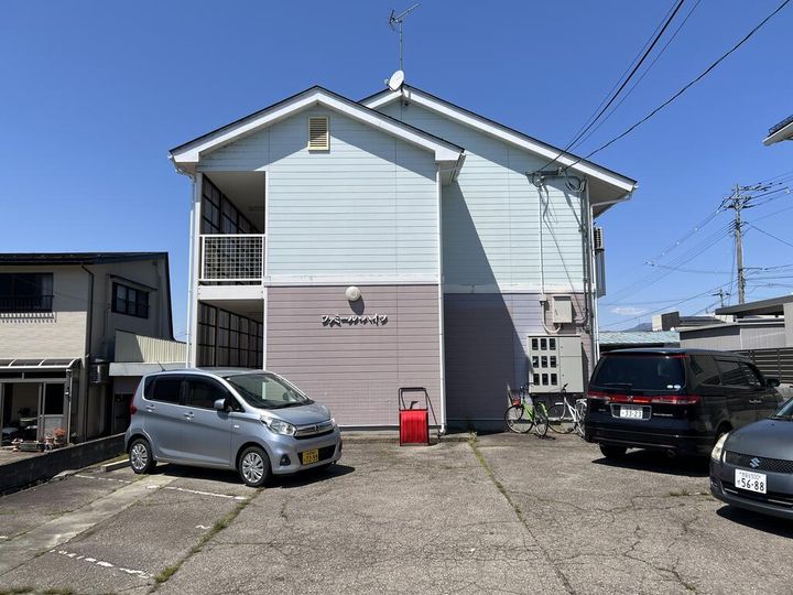 ファミールハイツの外観