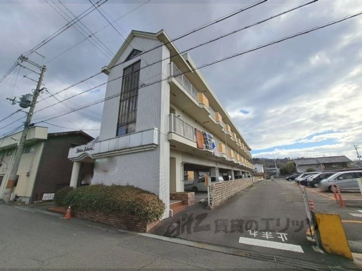 ビクトワール桜井の外観