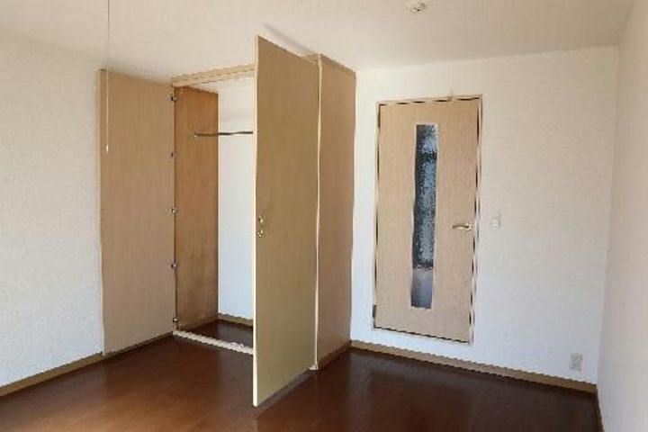レオパレスビクトルの居間