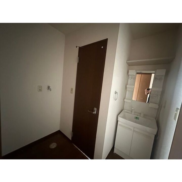 栃木県宇都宮市岩曽町(アパート)の賃貸物件の内装