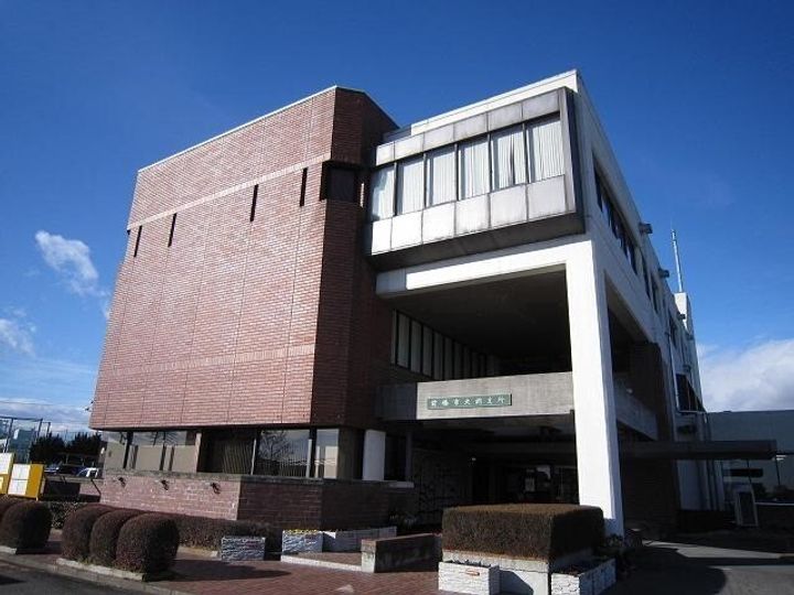 クレシェンテAの周辺