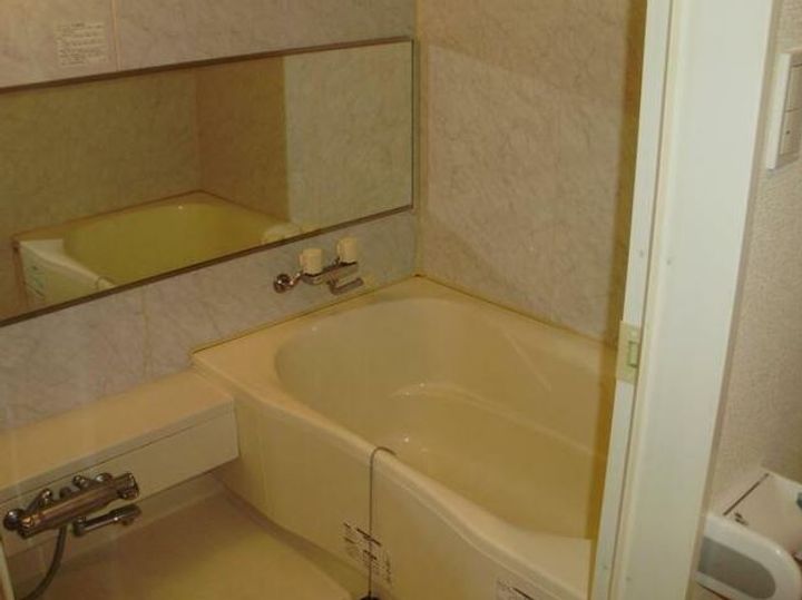 グレンパーク神楽坂の風呂