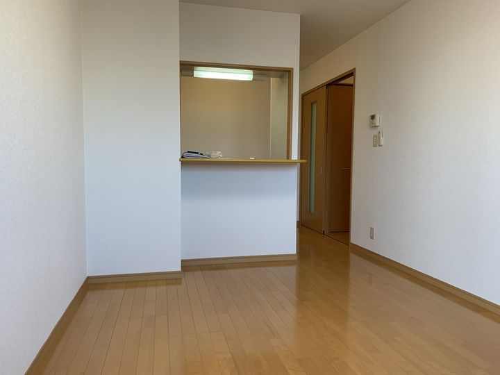サンシャイン東豊中の居間