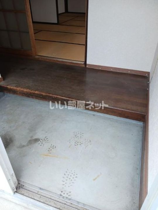 宮城県柴田郡柴田町大字船岡字新生町(一戸建)の賃貸物件の玄関