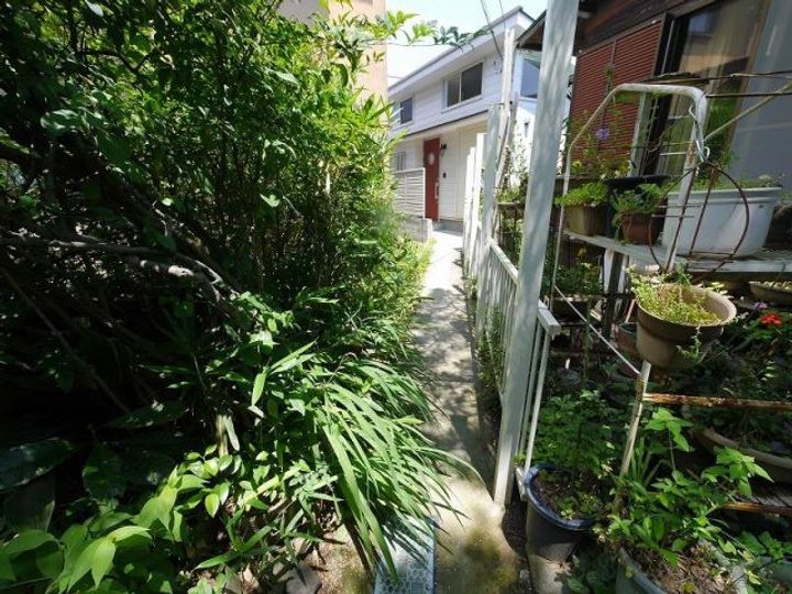 神奈川県藤沢市片瀬4(一戸建)の賃貸物件の地図