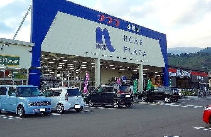 ピース・コアAの周辺