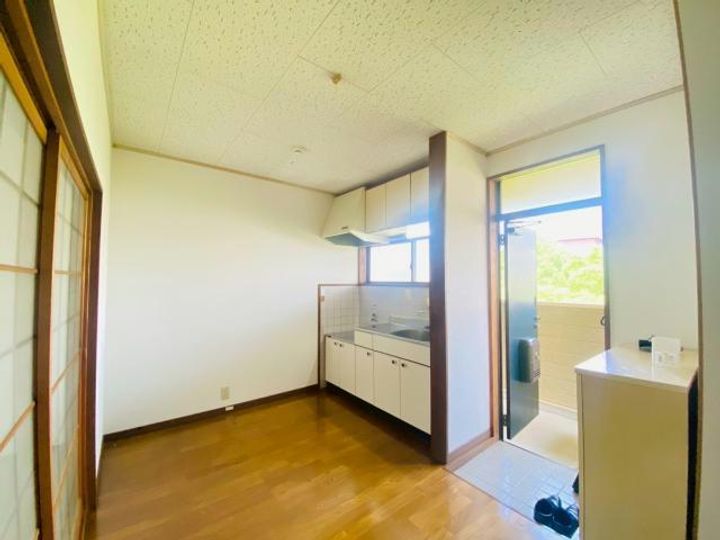 豊田ハイツの居間