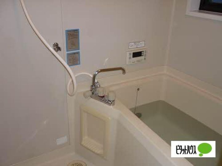 ルミエールやまだNの風呂