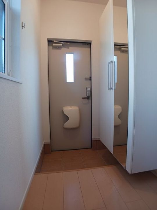 福島県いわき市平中神谷前河原町(アパート)の賃貸物件の玄関