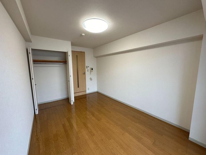 パンウエストリートの内装