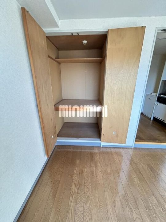 NPハイツの内装