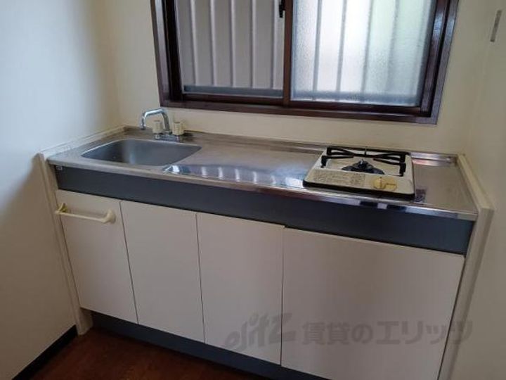 シャトル弐番館のキッチン