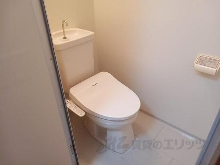 シャトル弐番館の内装