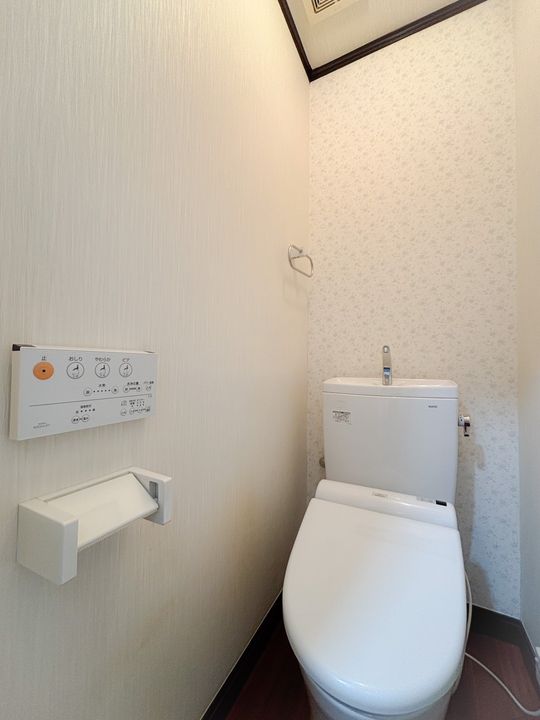 ウエストコーポの内装