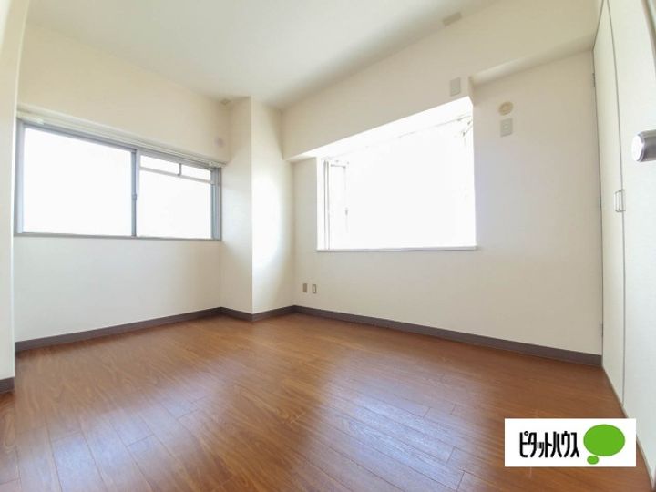 高嶺ツインビルBの内装