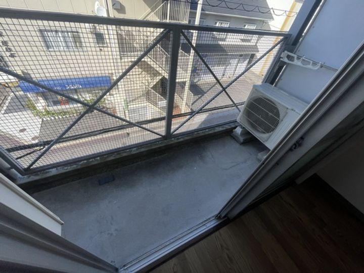 サンシャトルの内装