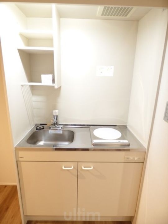 京都府京都市伏見区深草大亀谷八島町(一戸建)の賃貸物件のキッチン