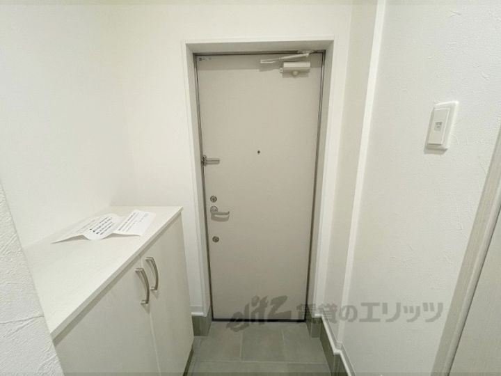 アート徳庵の玄関