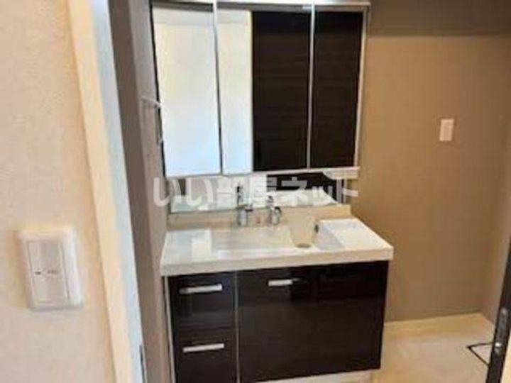 和歌山県和歌山市西紺屋町1(マンション)の賃貸物件の内装